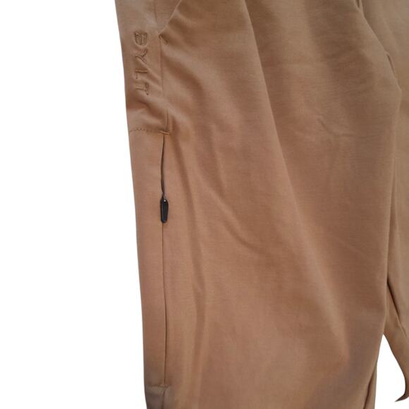 BYLT Everyday Pant 2.0 Premium Basics Men's sz 30, Fits sz 28 ? Tan Tapered - Picture 7 of 11